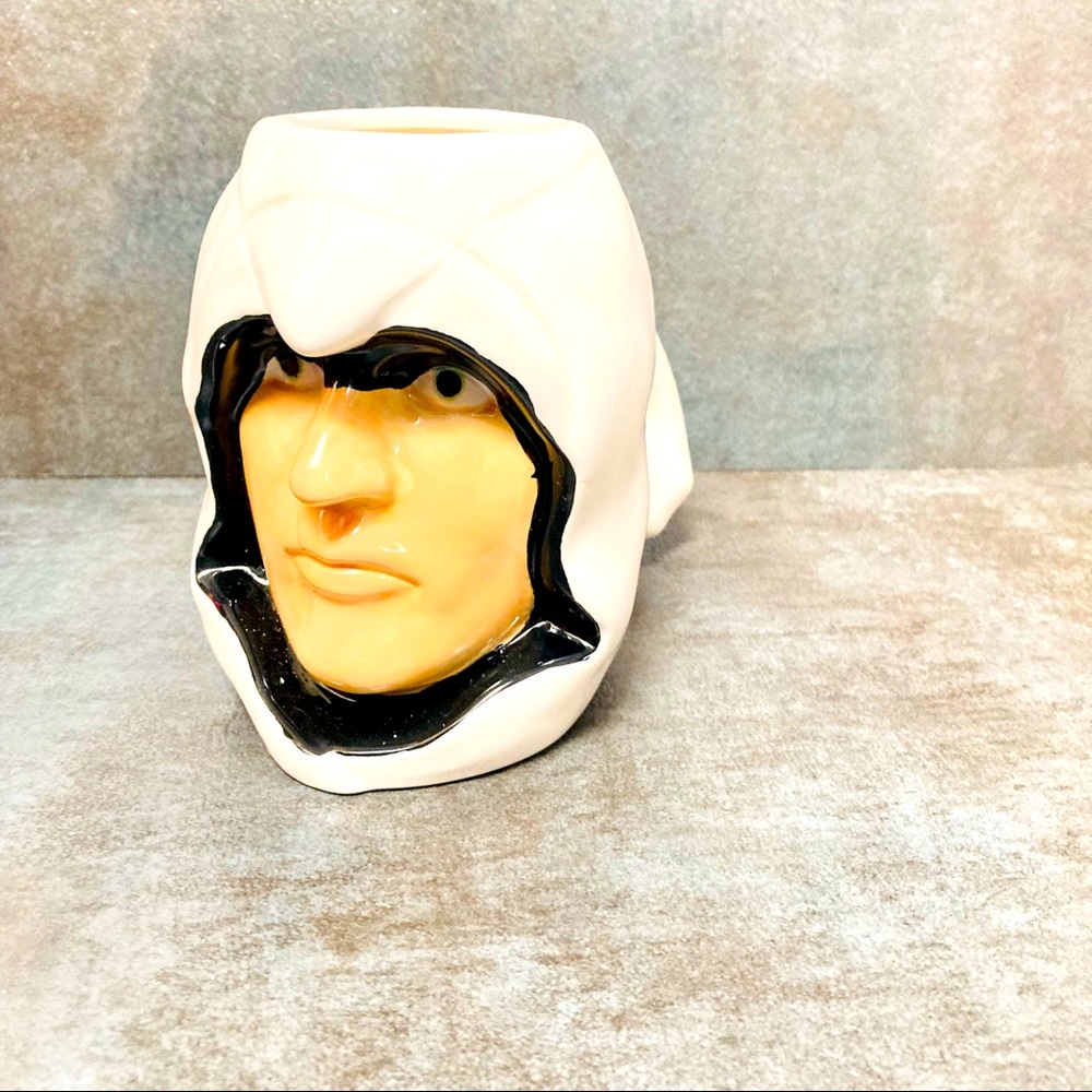 New Assassin's Creed Altair Sculpted Ceramic Mug